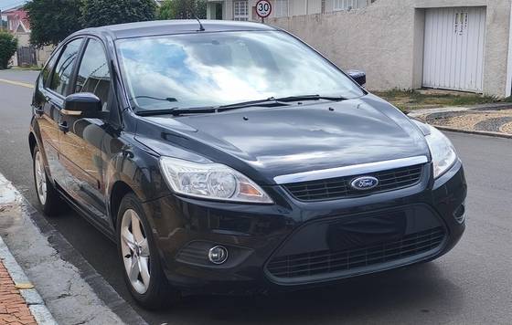 FORD FOCUS 1.6 GLX 16V FLEX 4P MANUAL